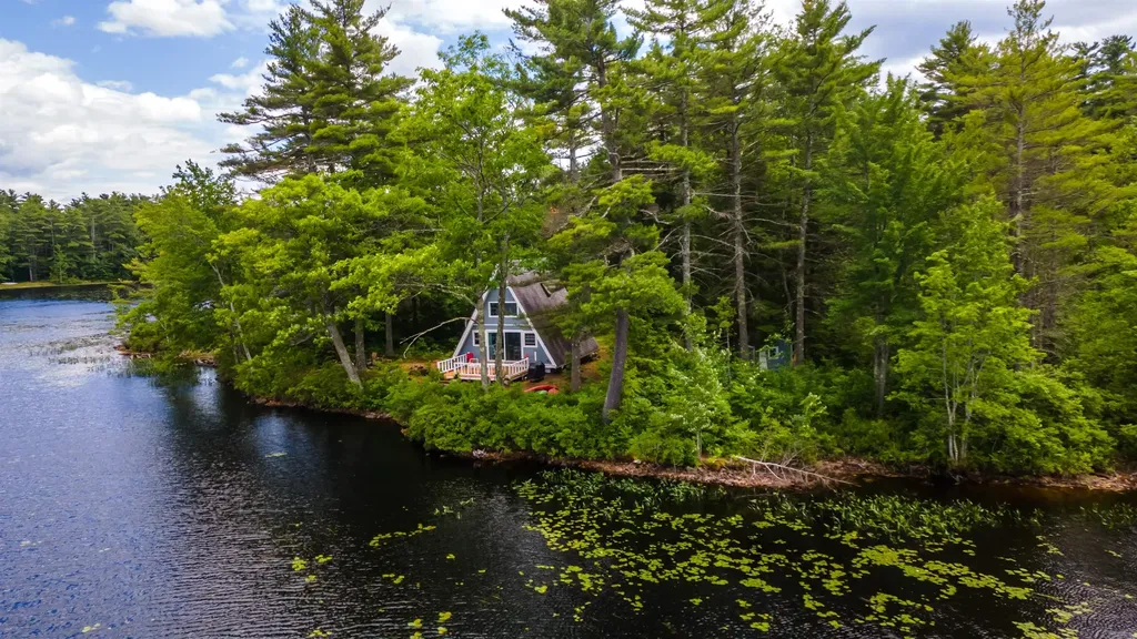 14 Sandy Cove Road Rindge NH 03461