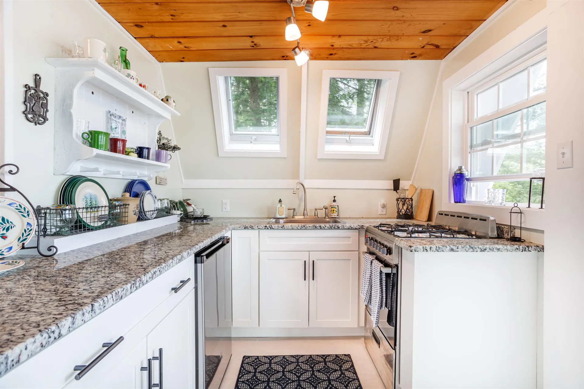 14 Sandy Cove Road Rindge NH 03461