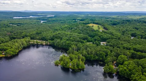 14 Sandy Cove Road Rindge NH 03461
