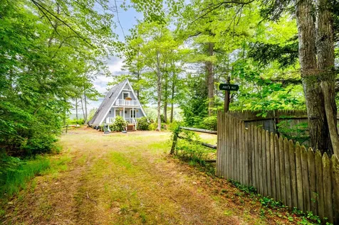 14 Sandy Cove Road Rindge NH 03461