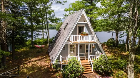14 Sandy Cove Road Rindge NH 03461