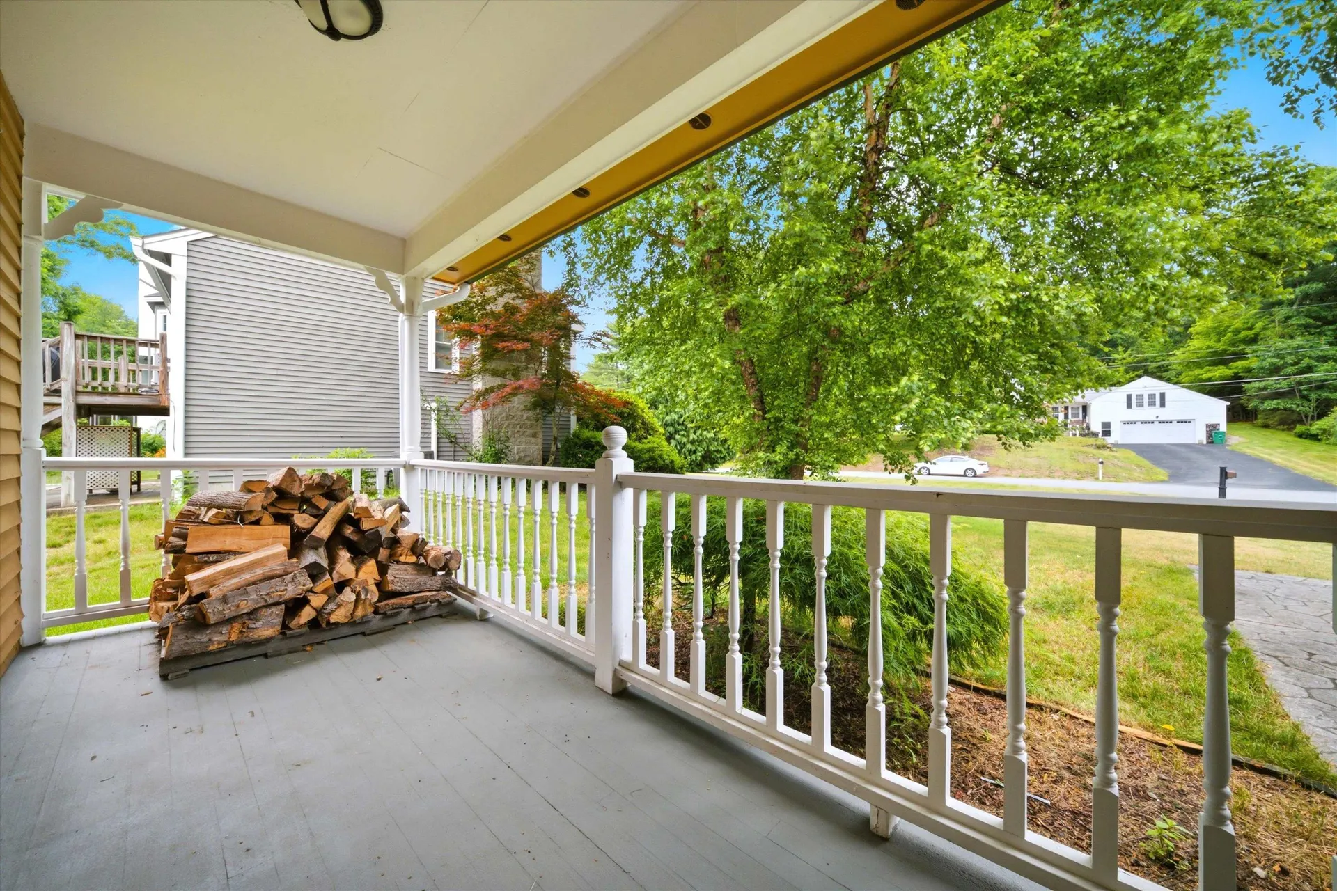 11 Hammar Road Nashua NH 03062