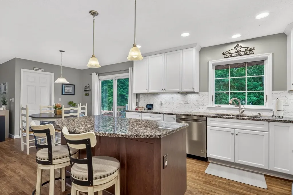 12 Moon Brook Drive Rutland City VT 05701