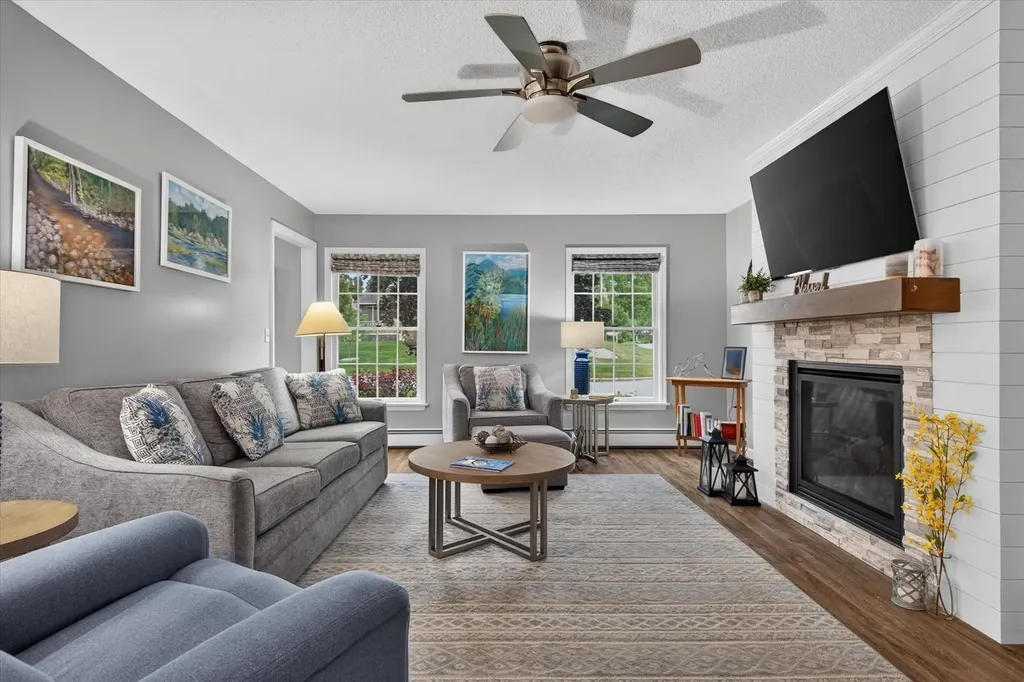12 Moon Brook Drive Rutland City VT 05701