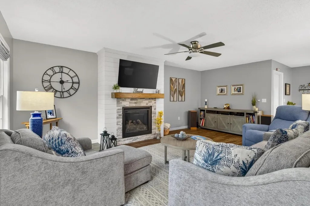 12 Moon Brook Drive Rutland City VT 05701