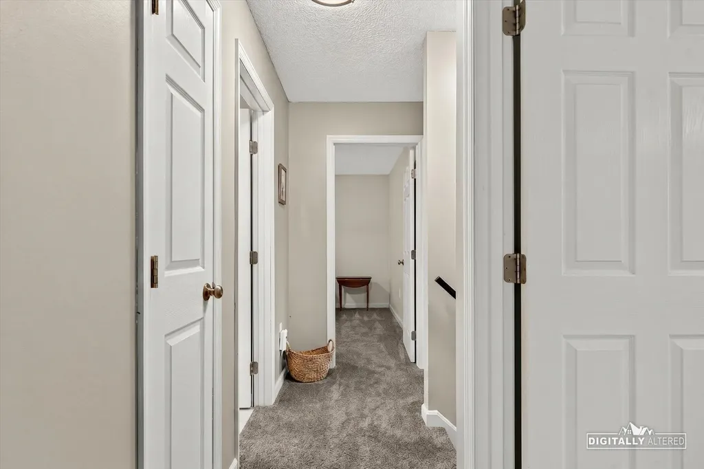 12 Moon Brook Drive Rutland City VT 05701