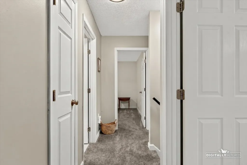 12 Moon Brook Drive Rutland City VT 05701