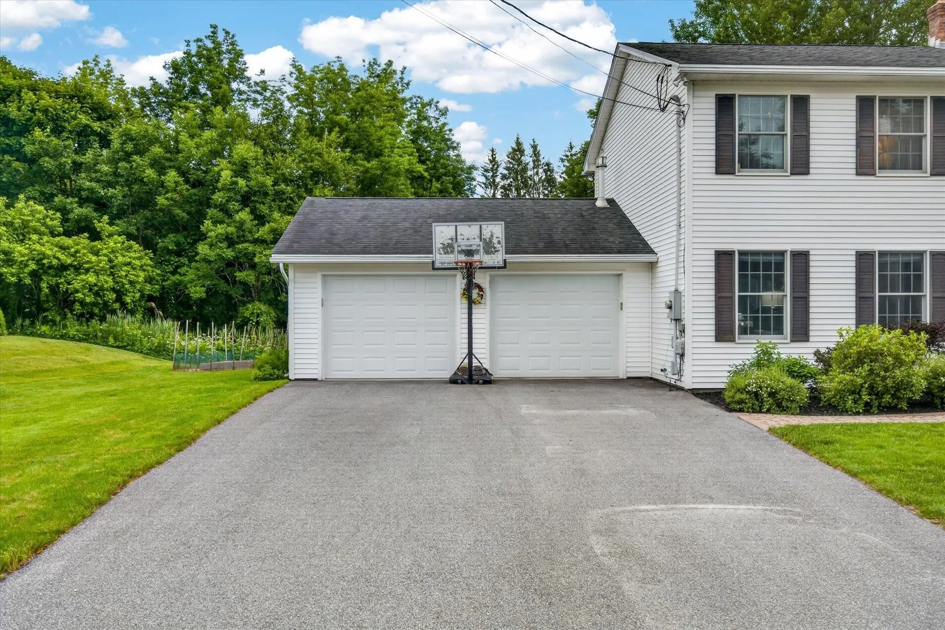 12 Moon Brook Drive Rutland City VT 05701