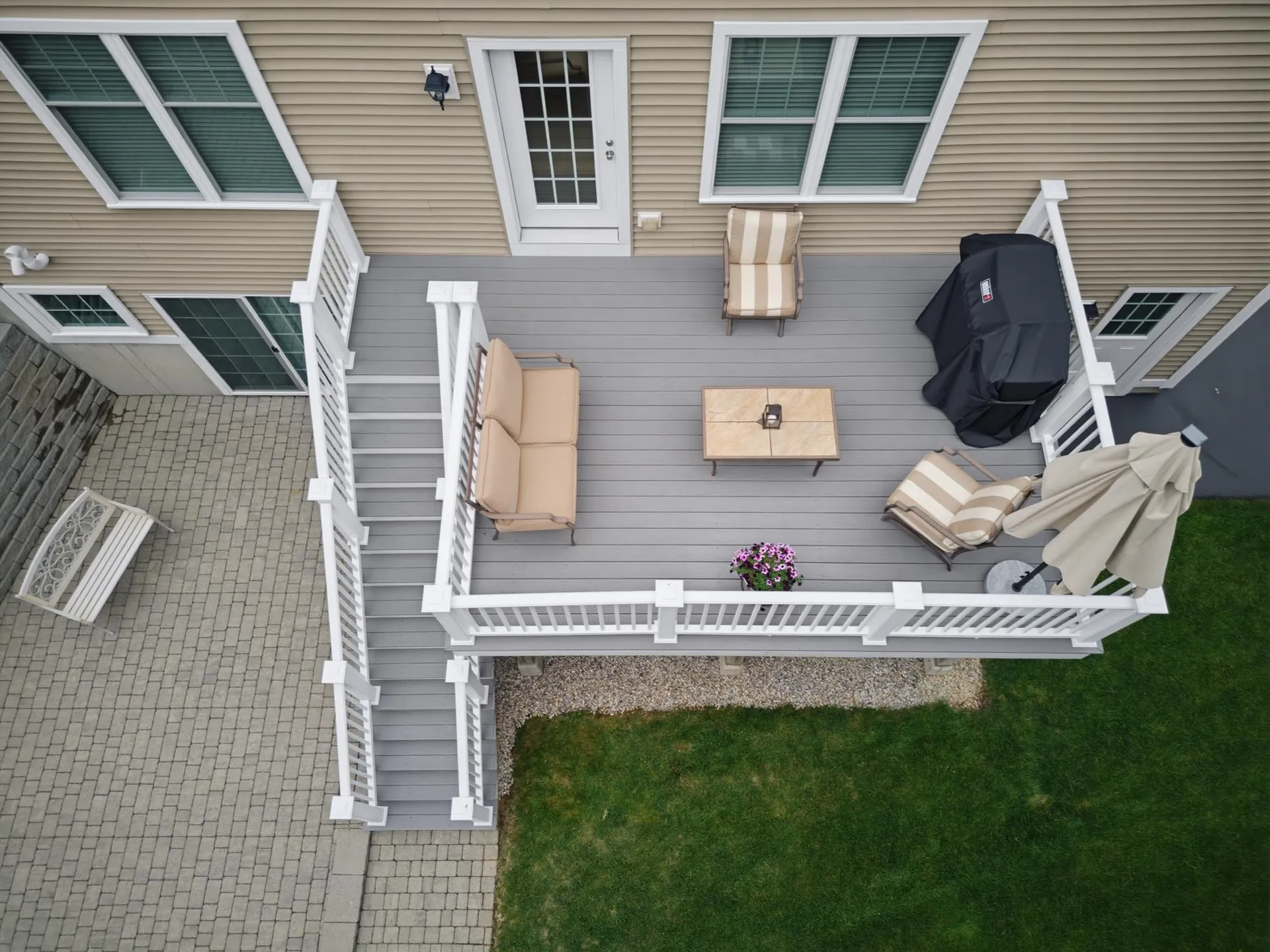 33 Chisholm Farm Drive Stratham NH 03885