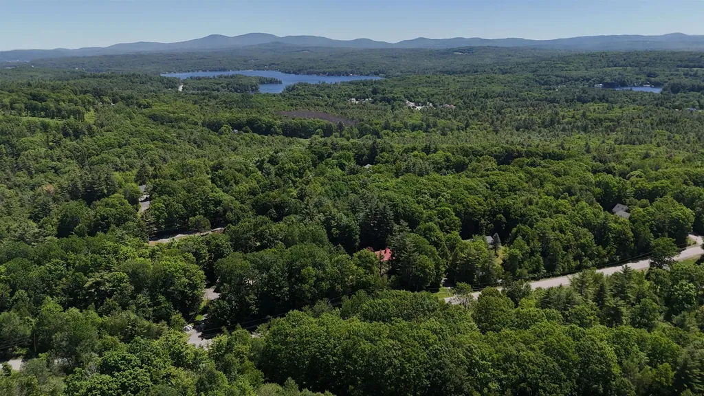 30 Patricia Ann Drive Tilton NH 03276