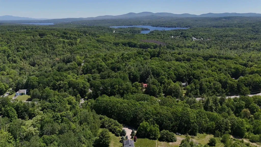 30 Patricia Ann Drive Tilton NH 03276