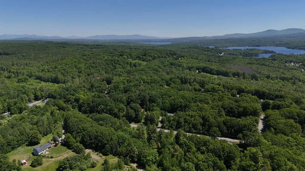 30 Patricia Ann Drive Tilton NH 03276