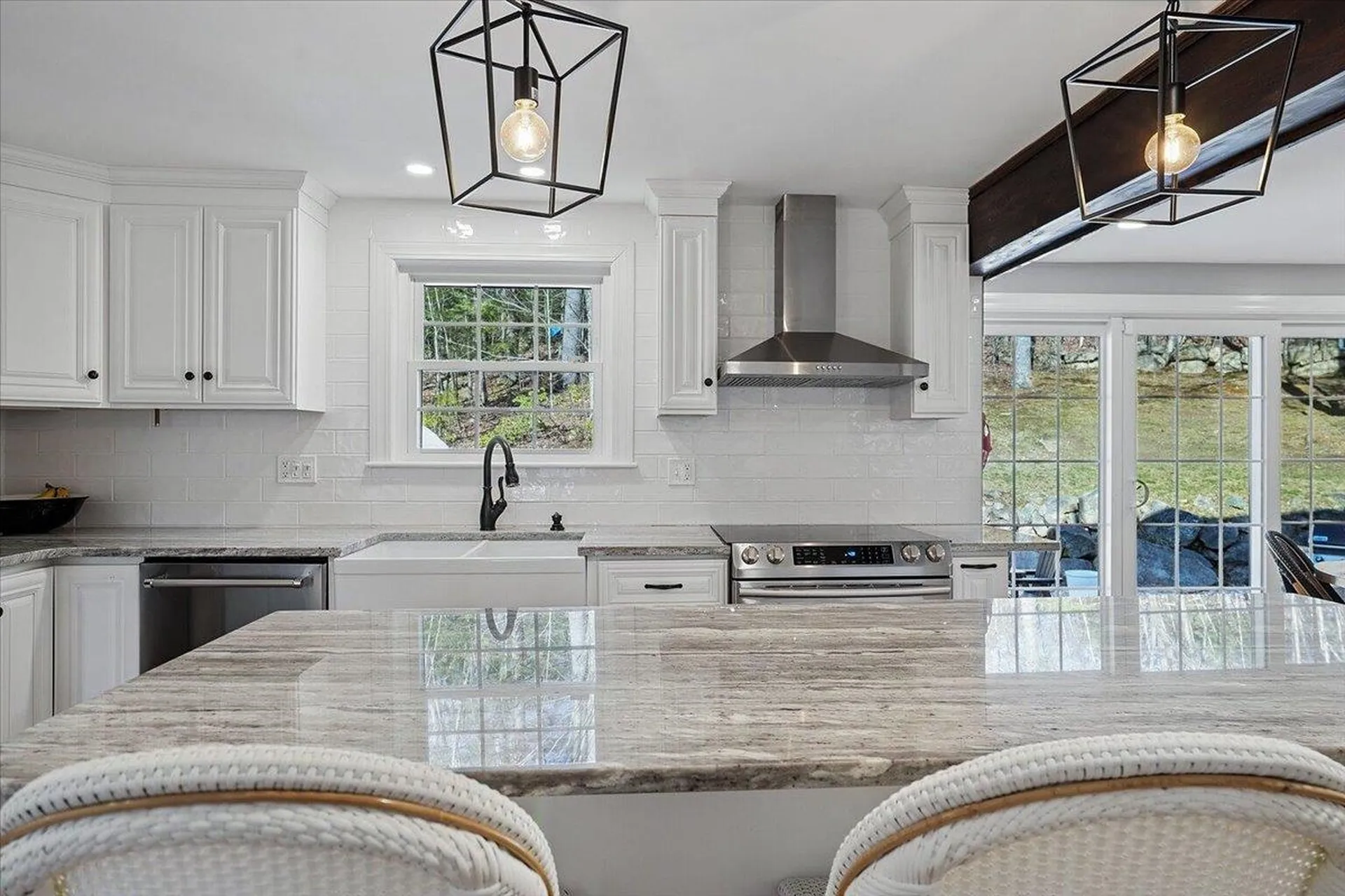 18 Hawk Drive Bedford NH 03110