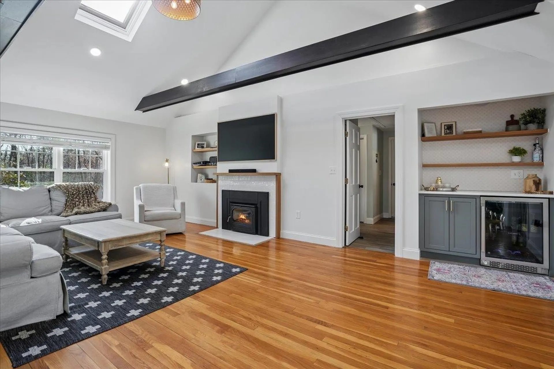 18 Hawk Drive Bedford NH 03110