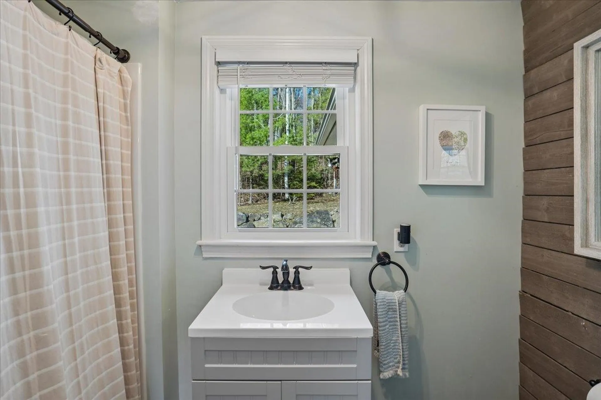 18 Hawk Drive Bedford NH 03110