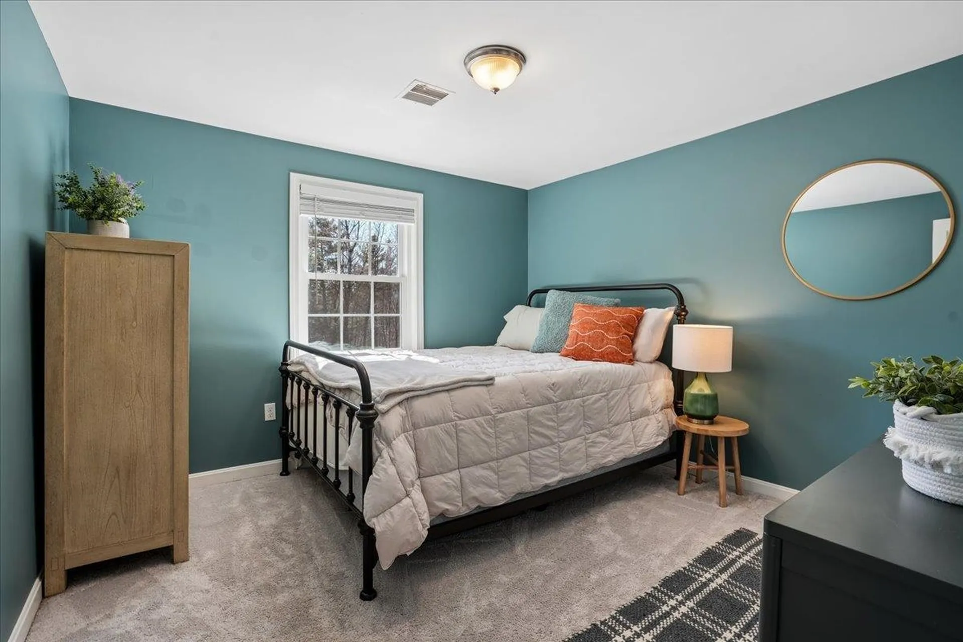 18 Hawk Drive Bedford NH 03110