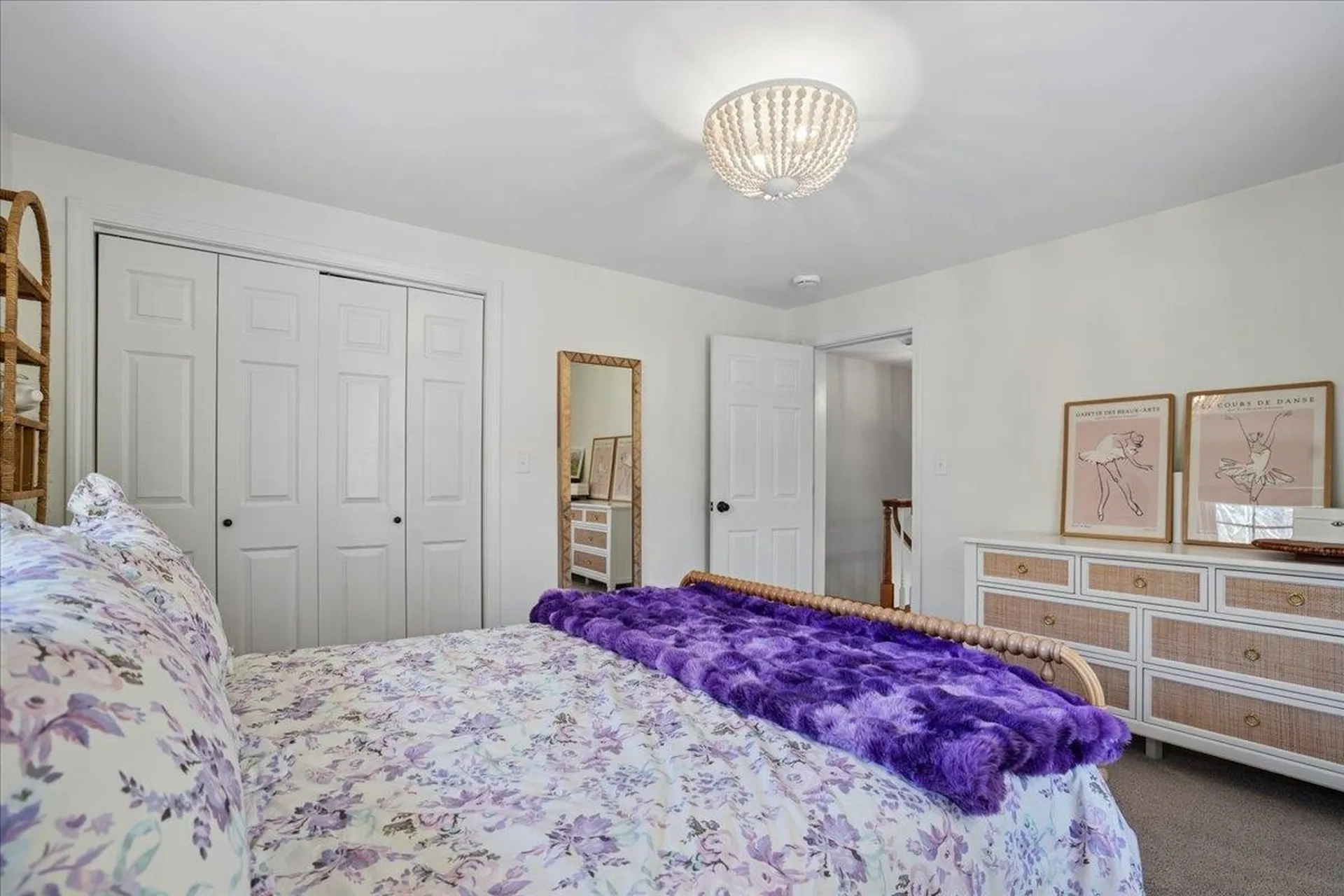 18 Hawk Drive Bedford NH 03110