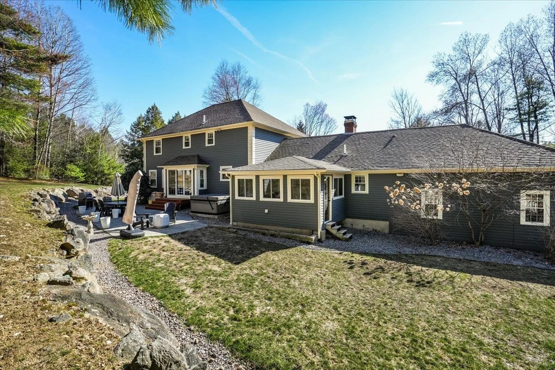 18 Hawk Drive Bedford NH 03110