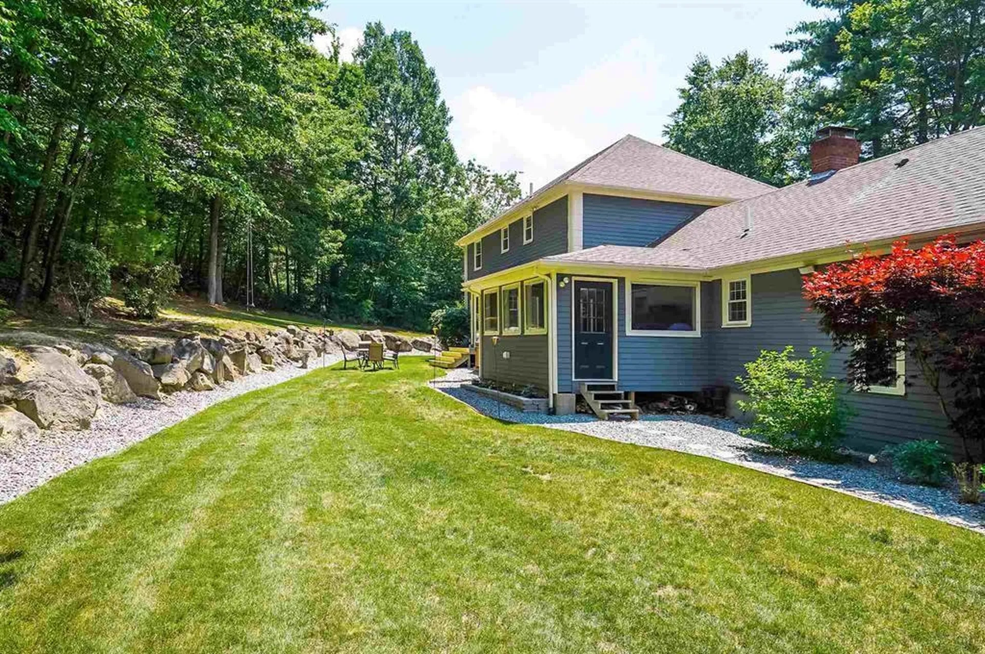 18 Hawk Drive Bedford NH 03110