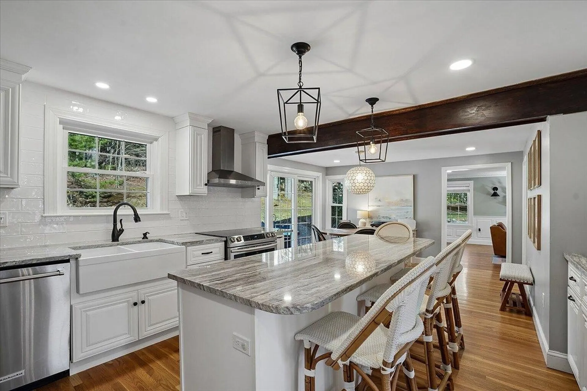 18 Hawk Drive Bedford NH 03110