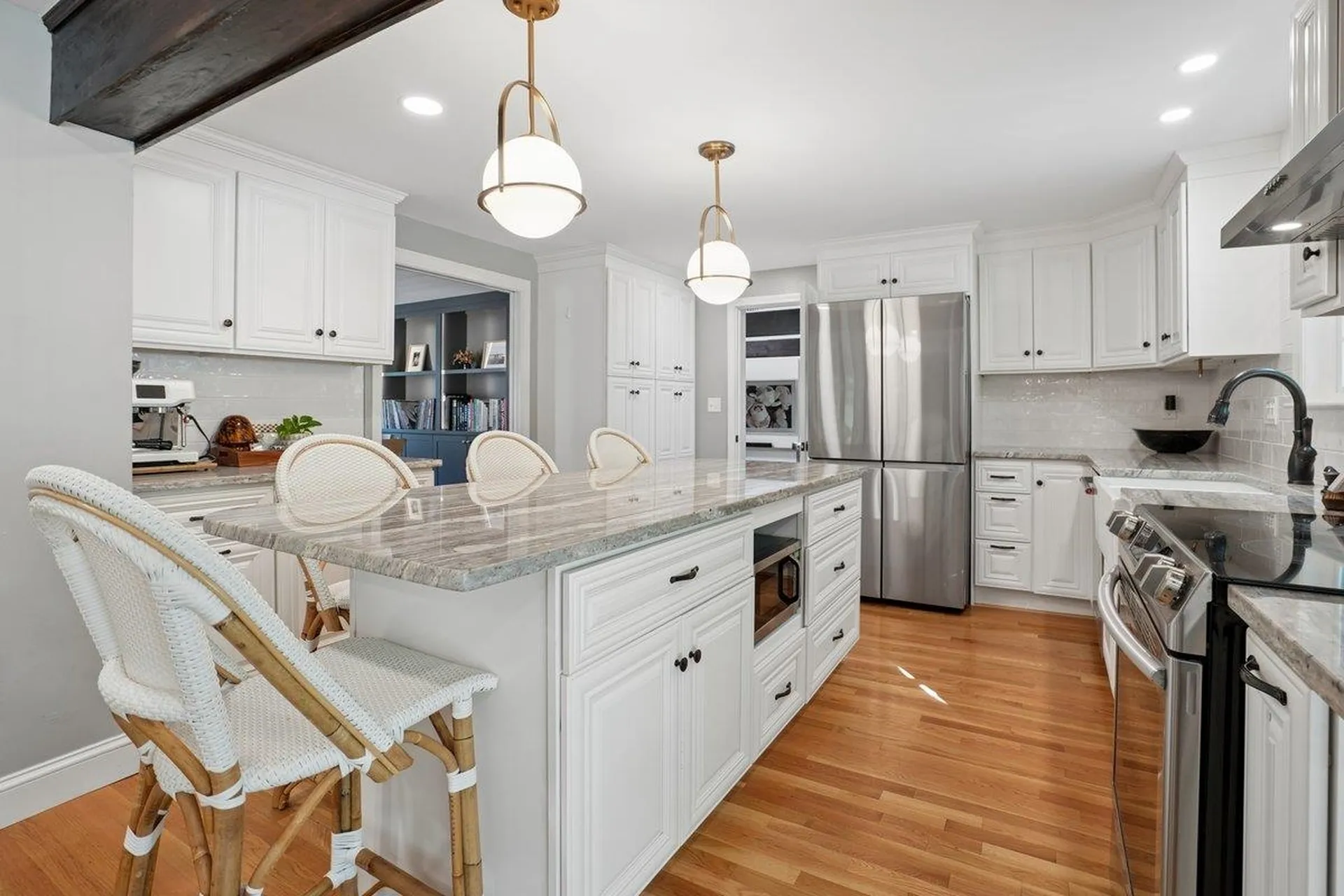 18 Hawk Drive Bedford NH 03110