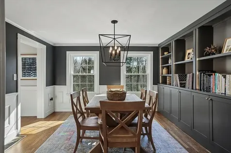 18 Hawk Drive Bedford NH 03110