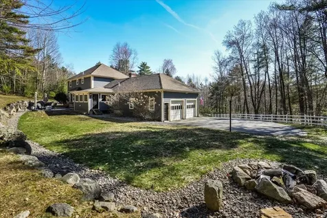 18 Hawk Drive Bedford NH 03110