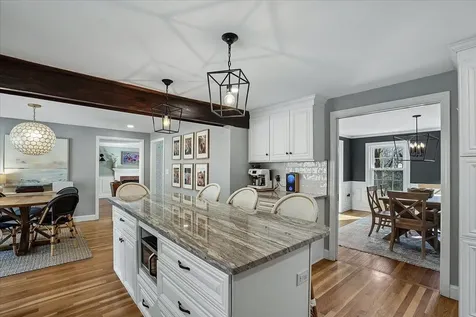 18 Hawk Drive Bedford NH 03110
