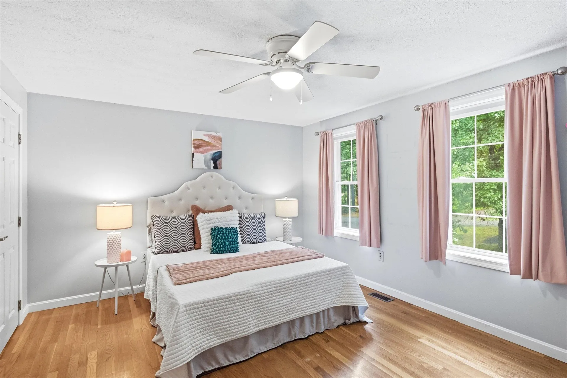 1 Cricket Hill Drive Amherst NH 03031