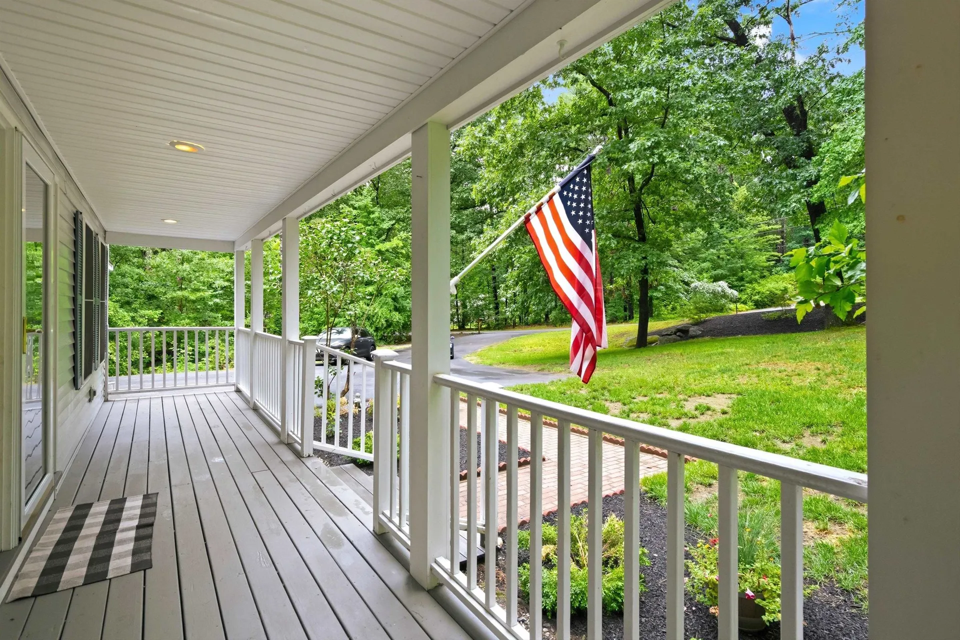 1 Cricket Hill Drive Amherst NH 03031