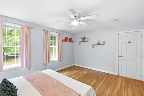 1 Cricket Hill Drive Amherst NH 03031
