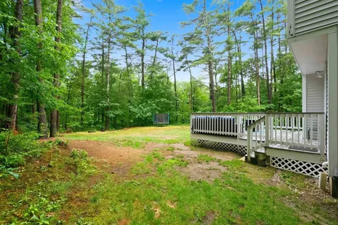 1 Cricket Hill Drive Amherst NH 03031