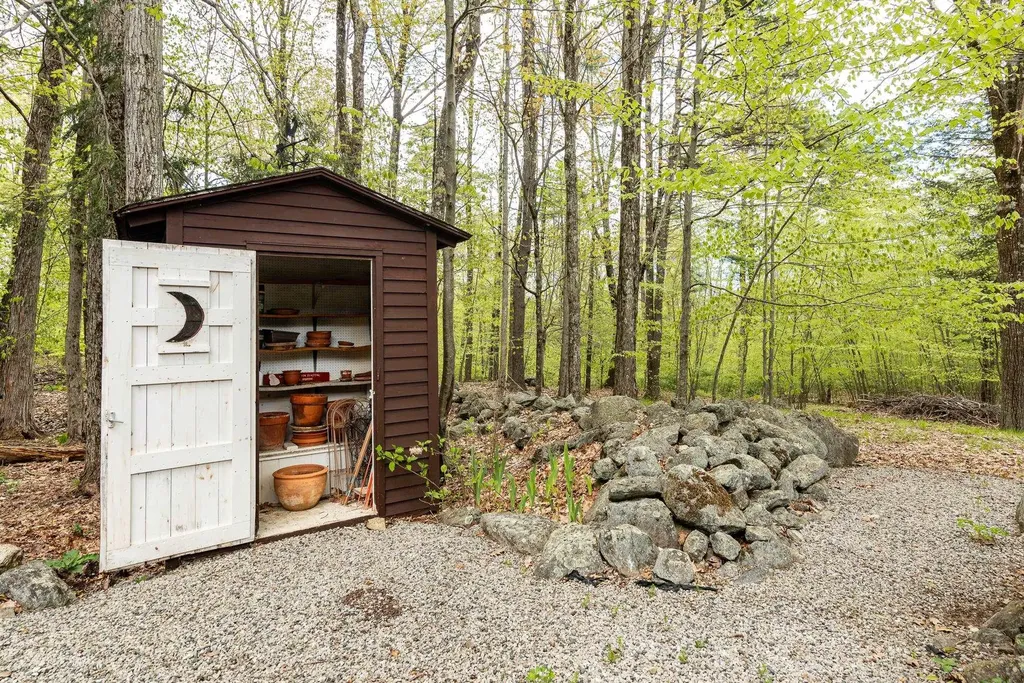 759 1st Crown Point Road Strafford NH 03884