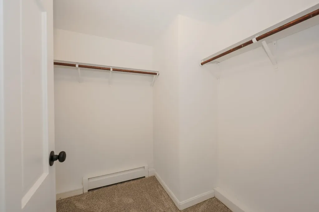 20 Wheaton Drive Pelham NH 03076