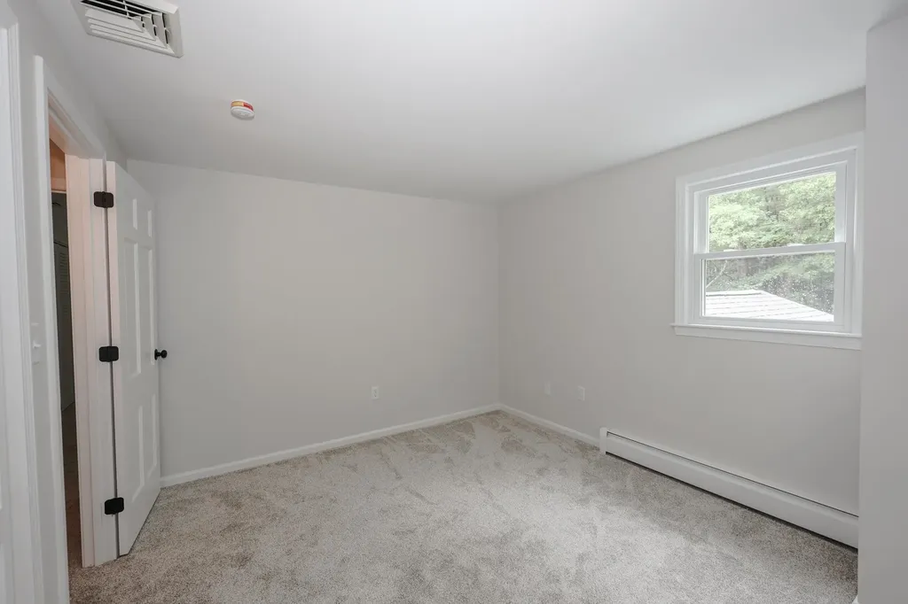 20 Wheaton Drive Pelham NH 03076