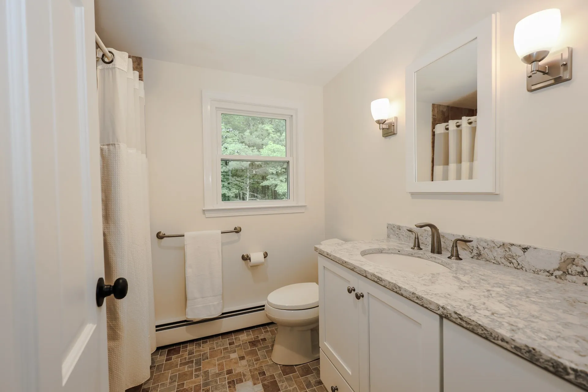 20 Wheaton Drive Pelham NH 03076