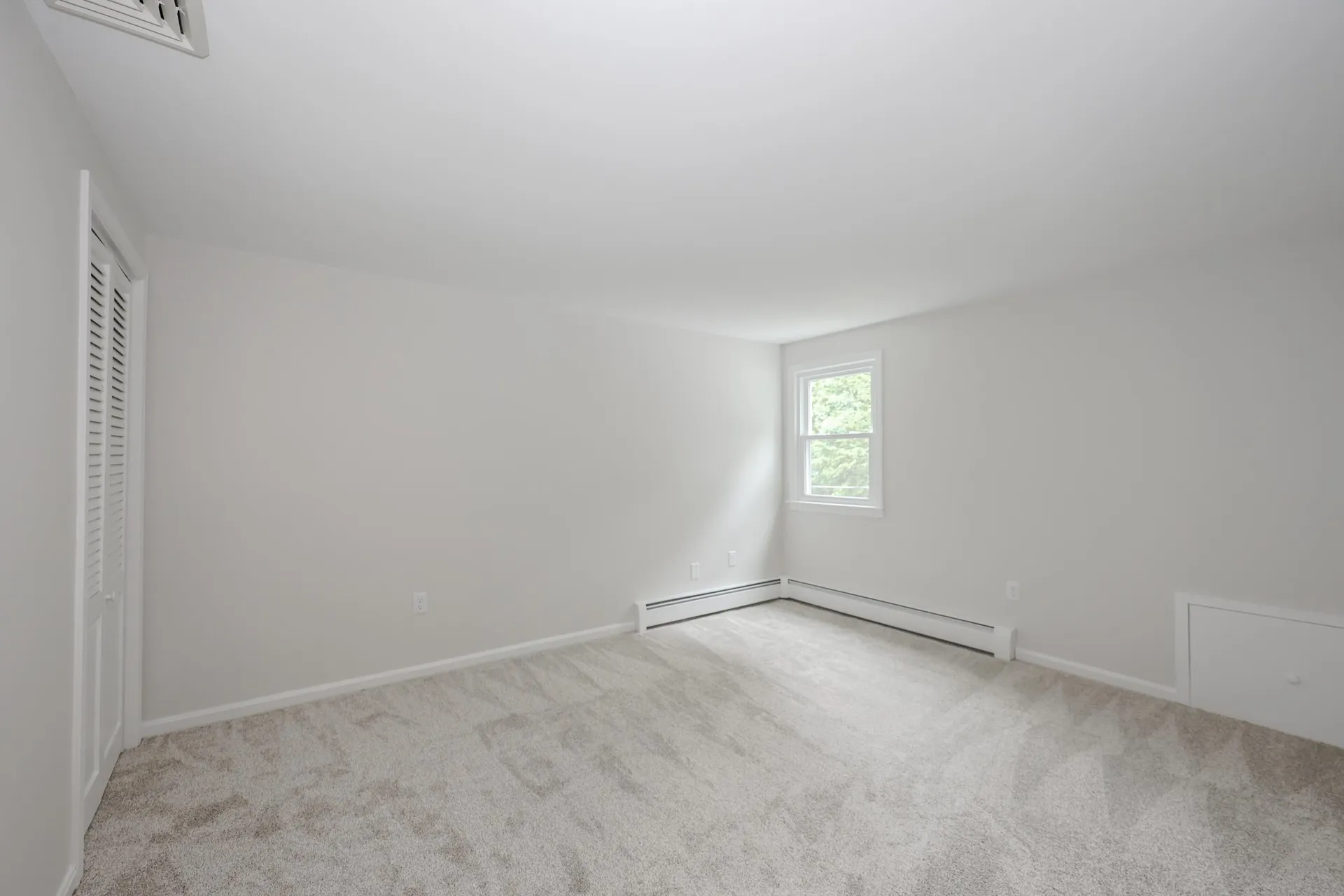 20 Wheaton Drive Pelham NH 03076