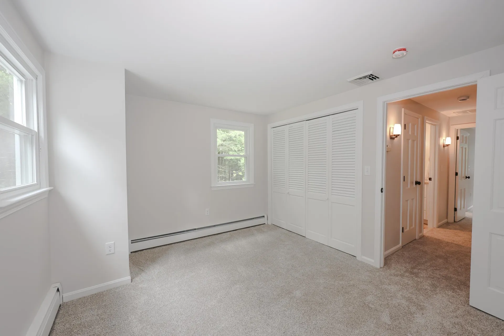 20 Wheaton Drive Pelham NH 03076