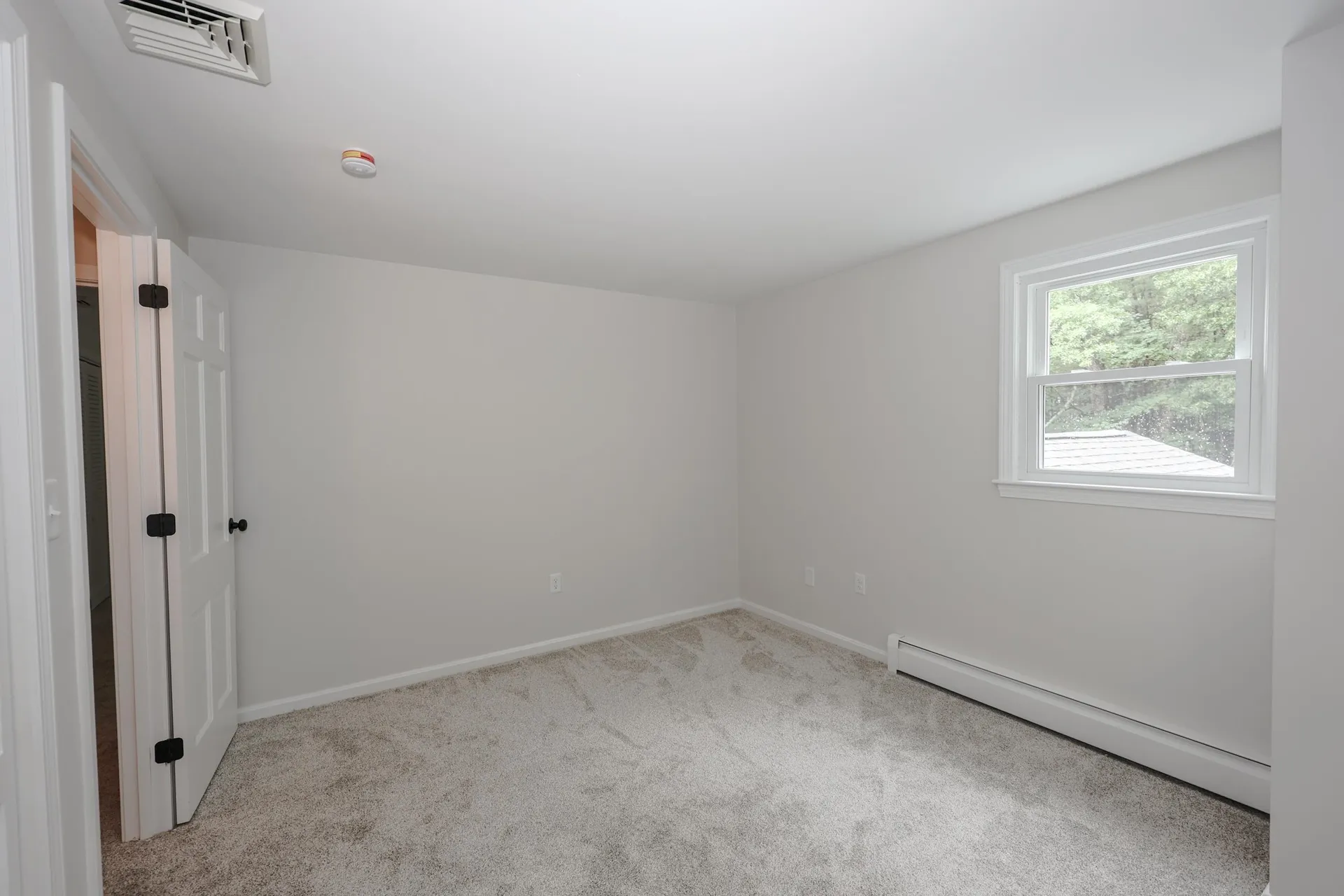 20 Wheaton Drive Pelham NH 03076