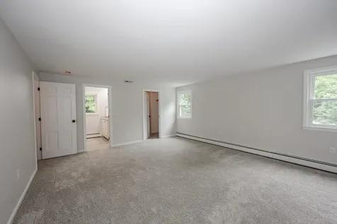 20 Wheaton Drive Pelham NH 03076