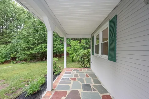 20 Wheaton Drive Pelham NH 03076