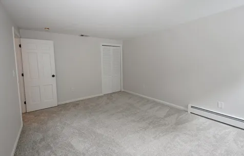20 Wheaton Drive Pelham NH 03076