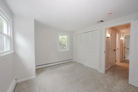 20 Wheaton Drive Pelham NH 03076