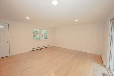 20 Wheaton Drive Pelham NH 03076