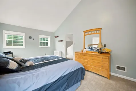 306 Phillip Street Manchester NH 03102
