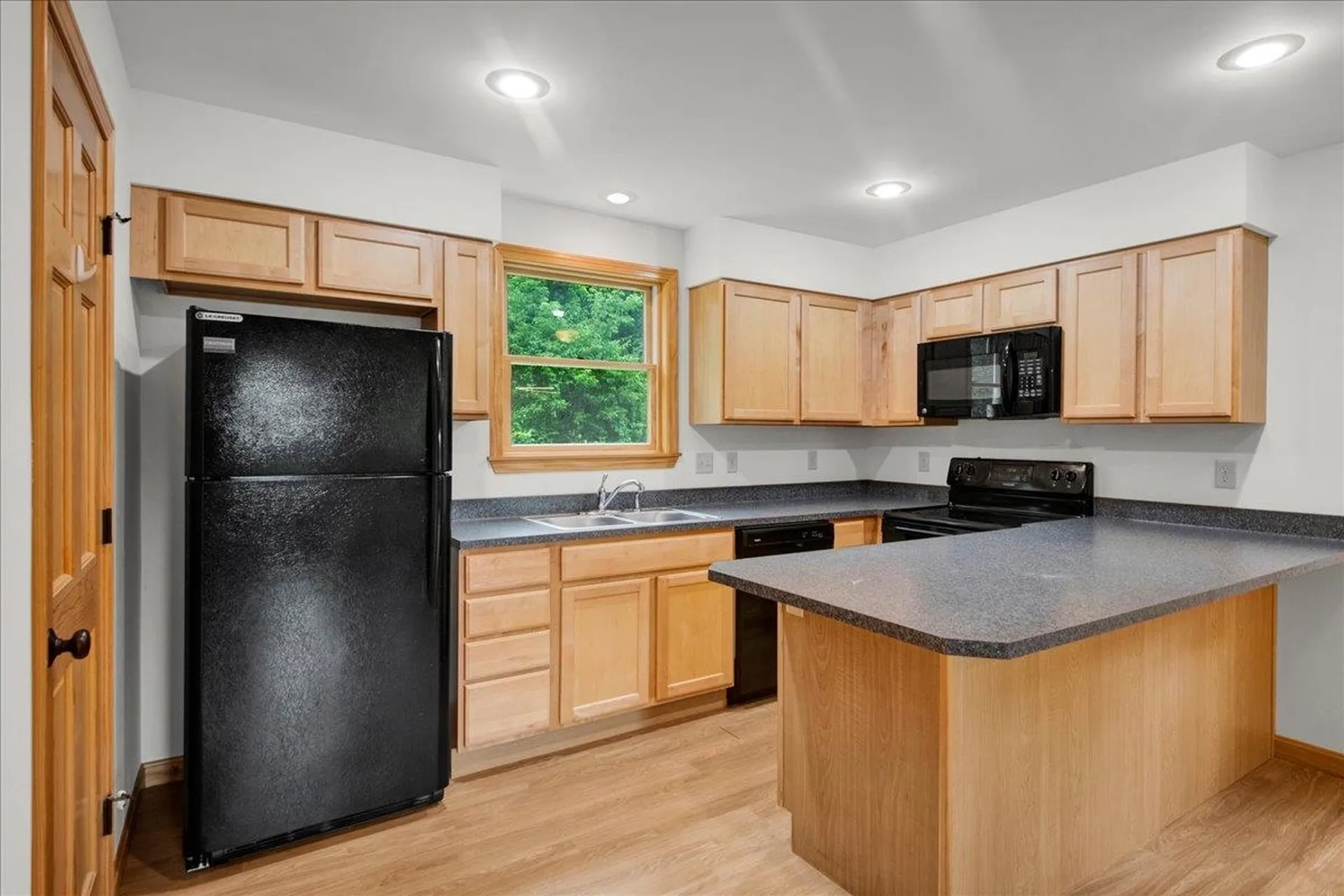 158 - 160 Northside Drive Shelburne VT 05482