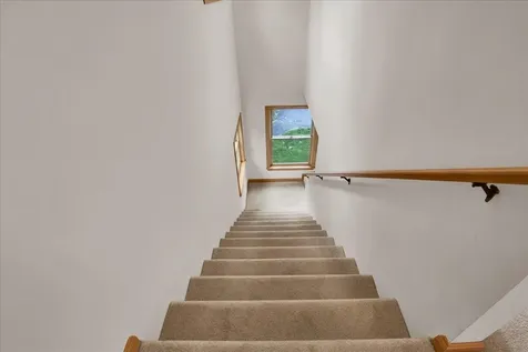 158 - 160 Northside Drive Shelburne VT 05482
