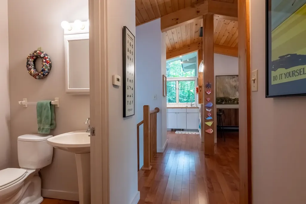 477 Morgan Road Hartford VT 05059