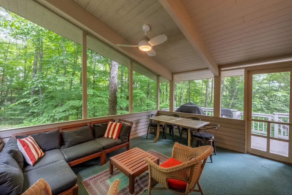 477 Morgan Road Hartford VT 05059