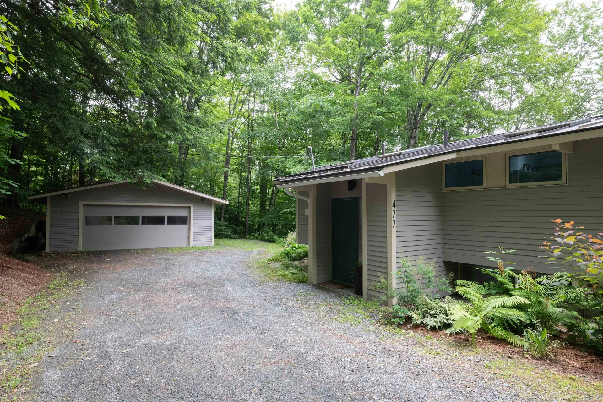 477 Morgan Road Hartford VT 05059